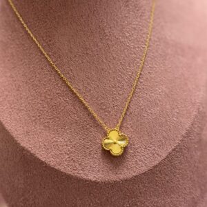 Trebol Gold Chain