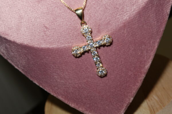 Big cross necklace