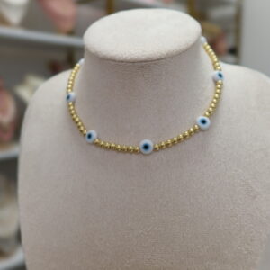 Basic eye necklace