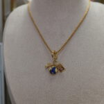 Travel necklace